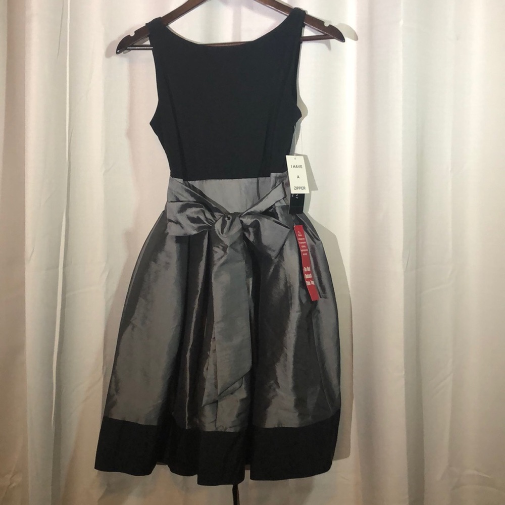 New Dress Black and Grey Size 4 Petite
